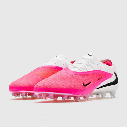 Phantom 6 Low Elite AG - Breakout World Cup Pack